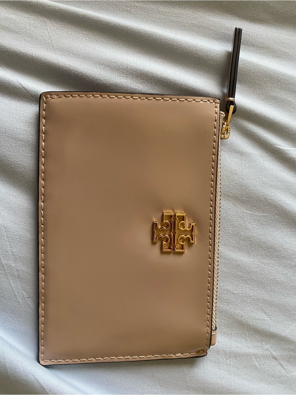 Tory Burch Beige Leather Zip Card Holder with Gold Logo